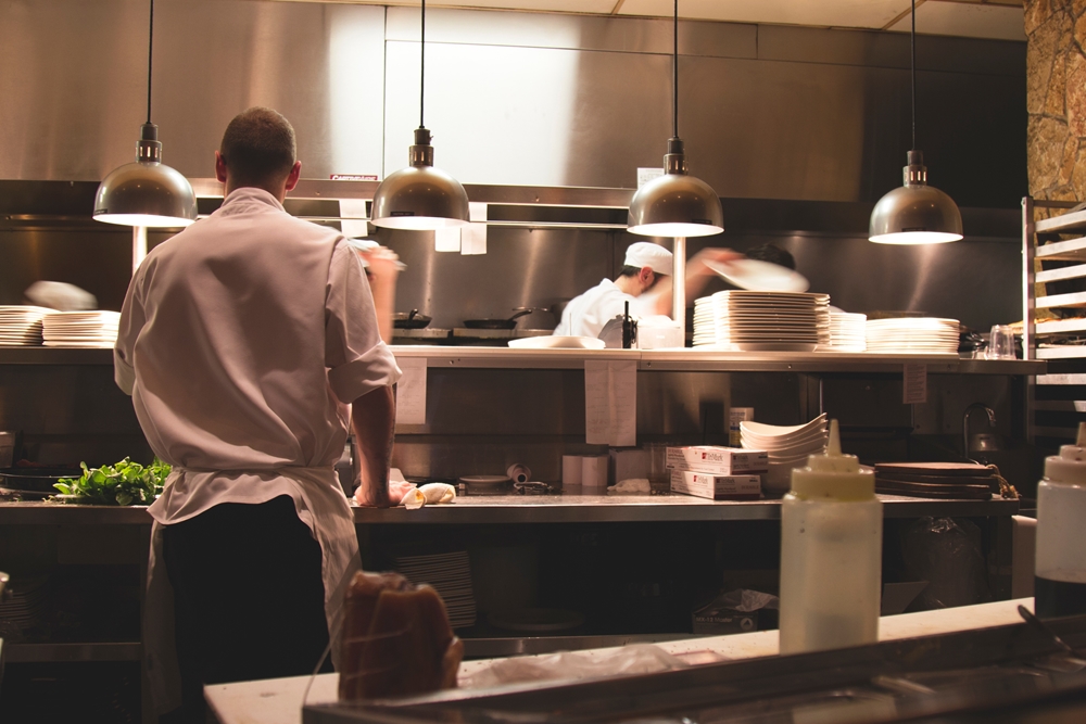 Commercial kitchens need equipment they can rely on. That's why the Blue Seal Evolution range is a market leader. 